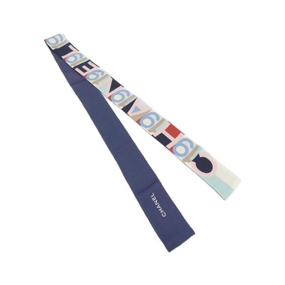 CHANEL Navy Scarf - Picture 1 of 4